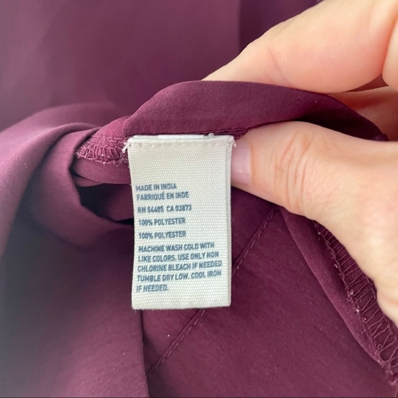 AEO American Eagle Outfitters Accordion Pleat Sleeveless Maroon Medium Floral - Picture 6 of 9